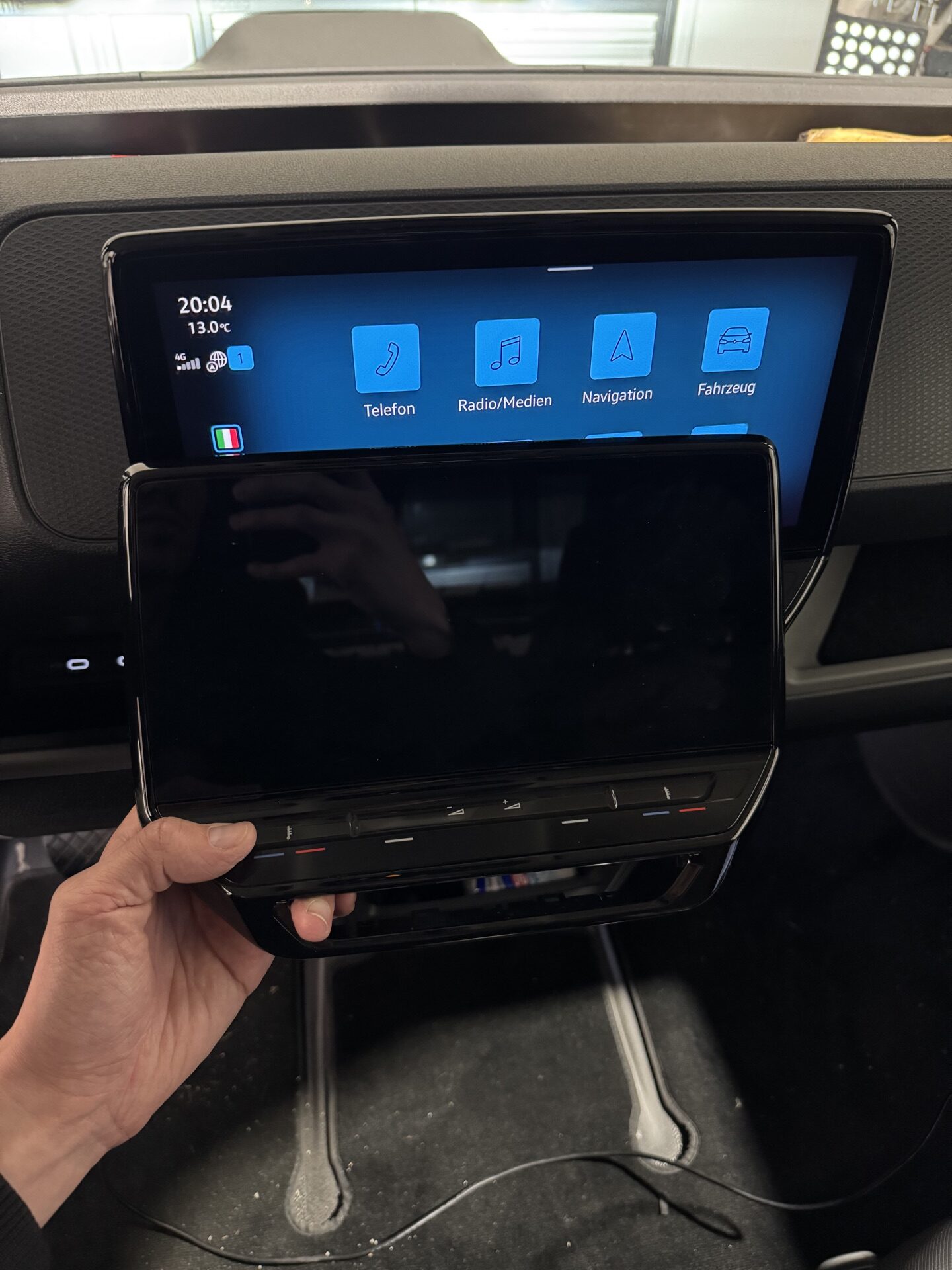 VW ID 12″ Display Aufrüstung